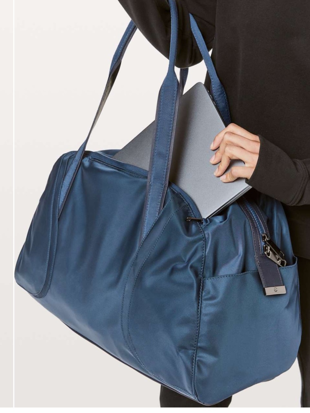 Lululemon Out Of Range Duffel Mineral Blue | 33L